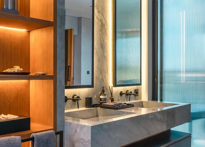 Beyond The Palms - Impressive Brand New 4br With Rooftop チャングー