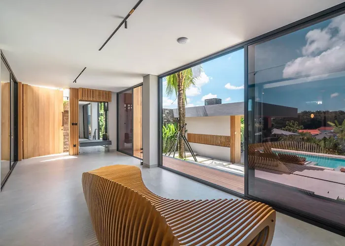 Beyond The Palms - Impressive Brand New 4br With Rooftop * チャングー